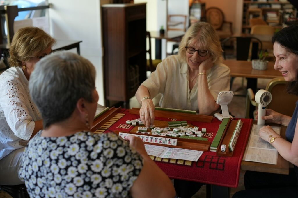 How to Play Mahjong: Rules, Tiles, and Tips for Beginners 1 How to Play Mahjong: Rules, Tiles, and Tips for Beginners